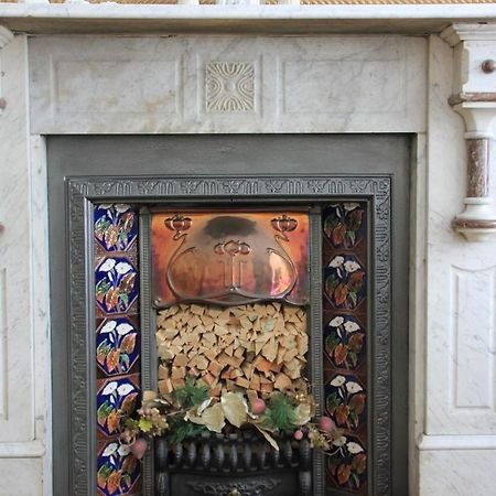 Candlelight Apartment Майнхед Екстериор снимка